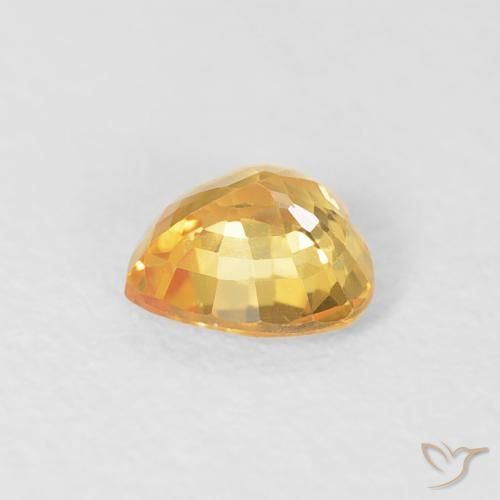 Zafiro Naranja dorado natural de 0.48 ct, Corazón, VS