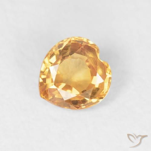 0.46ct Natural Dorado Zafiro, Corazón, VVS-VS