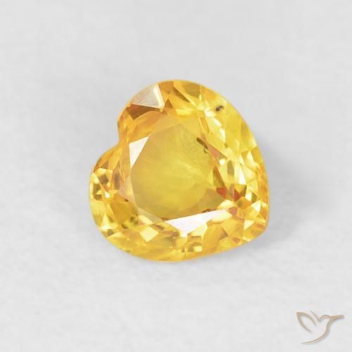 Zafiro Naranja dorado natural de 0.44 ct, Corazón, VVS-VS