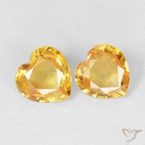 Gemas de Zafiro Dorado medio natural de 0.72 ct, Corazón, VVS-VS