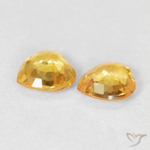 Gemas de Zafiro Dorado medio natural de 0.72 ct, Corazón, VVS-VS