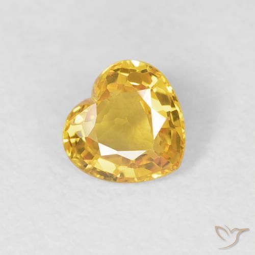 0.38ct Natural Dorado Zafiro, Corazón, VVS