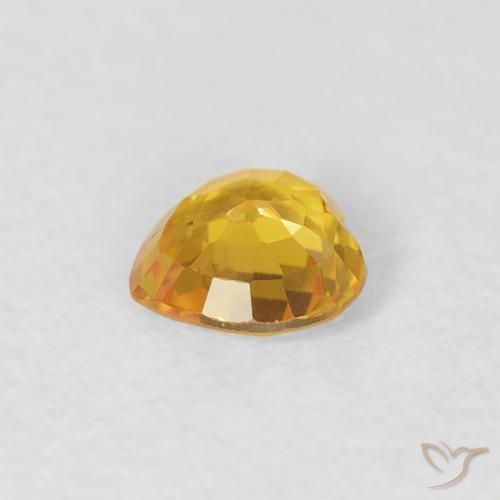 Zafiro Naranja dorado natural de 0.39 ct, Corazón, VVS