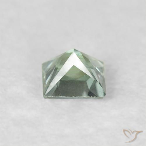 Zafiro Verde claro natural de 0.19 ct, Cuadrado, VVS