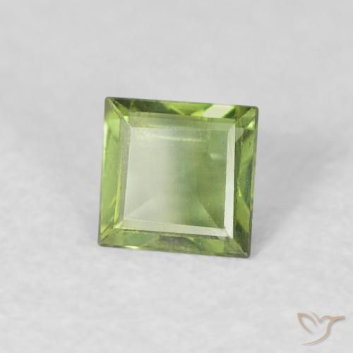 Zafiro Verde cálido natural de 0.28 ct, Cuadrado, VVS