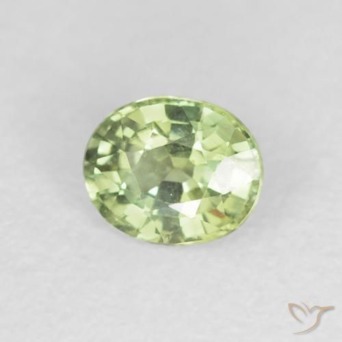 Zafiro Verde vivo claro natural de 0.51 ct, Ovalada, VVS