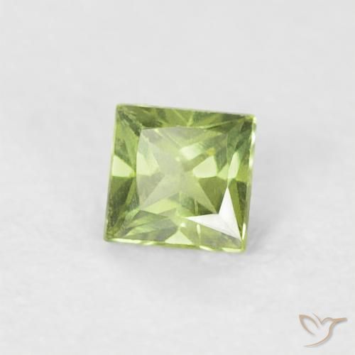 Zafiro Verde vivo claro natural de 0.21 ct, Cuadrado, VS