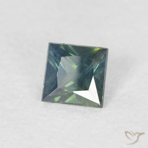 Zafiro Verde medio natural de 0.28 ct, Cuadrado, VVS-VS