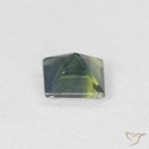 Zafiro Verde medio natural de 0.28 ct, Cuadrado, VVS-VS