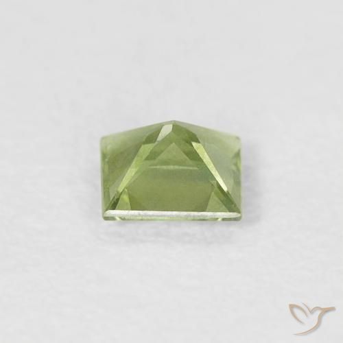 Zafiro Verde medio natural de 0.31 ct, Cuadrado, VVS-VS