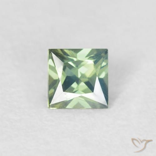 0.27ct Natural Medium Light Green Zafiro, Cuadrado, VVS-VS
