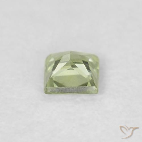Zafiro Verde pera pálido natural de 0.17 ct, Cuadrado, VVS