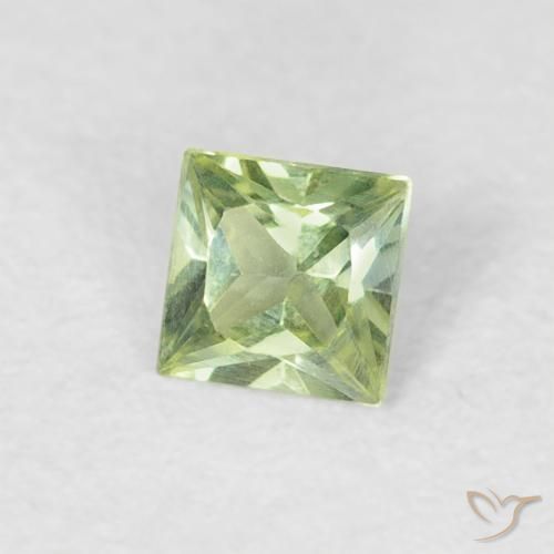 Zafiro Verde Oliva natural de 0.23 ct, Cuadrado, VVS-VS