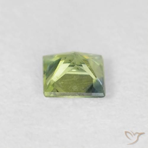 Zafiro Verde Oliva natural de 0.23 ct, Cuadrado, VVS-VS