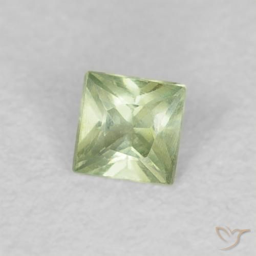 Zafiro Verde pera pálido natural de 0.19 ct, Cuadrado, VVS-VS