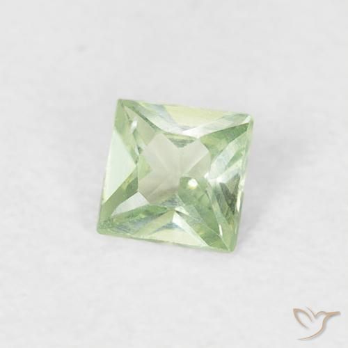 Zafiro Verde muy claro natural de 0.19 ct, Cuadrado, VS