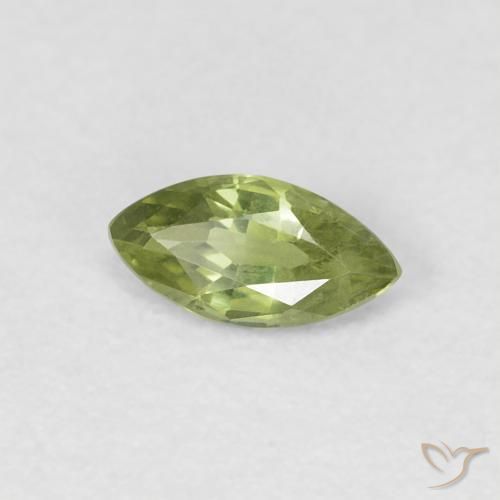 Zafiro Verde medio natural de 0.35 ct, Marquesa, VS