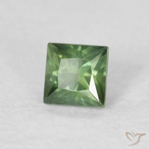 Zafiro Verde oscuro natural de 0.40 ct, Cuadrado, VS