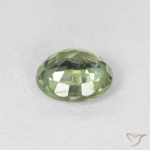 Zafiro Verde muy claro natural de 0.73 ct, Redondo, VS