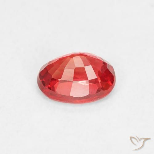 Zafiro Rojo medio natural de 0.41 ct, Ovalada, VVS