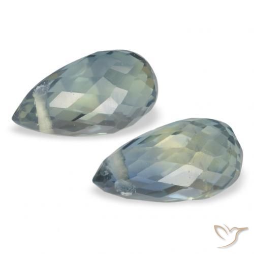 Gemas de Zafiro Verde bosque pálido natural de 1.39 ct, Corte Briolette, VS