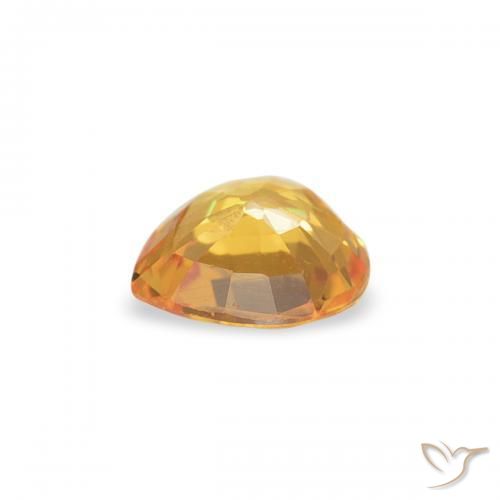 Zafiro Dorado medio natural de 0.31 ct, Corazón, VVS