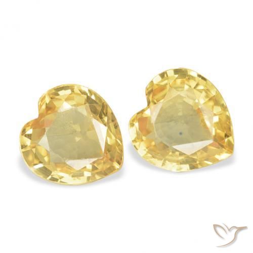 Gemas de Zafiro Dorado medio natural de 0.73 ct, Corazón, VS