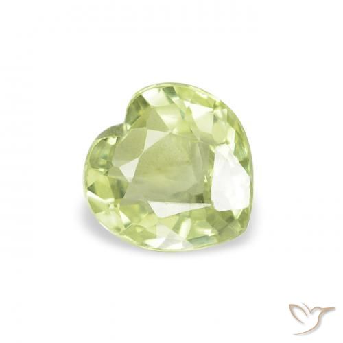 Zafiro Verde amarillento natural de 0.66 ct, Corazón, VVS-VS