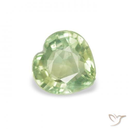 Zafiro Verde muy claro natural de 0.64 ct, Corazón, VS
