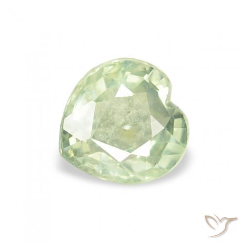 Zafiro Verde muy claro natural de 0.69 ct, Corazón, VS