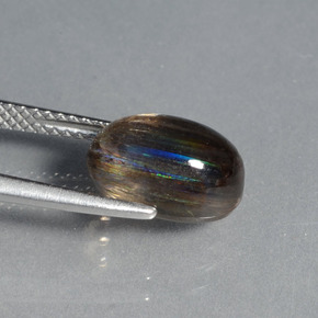 Escapolita multicolor natural de 3,70 ct, corte óvalo, transparente