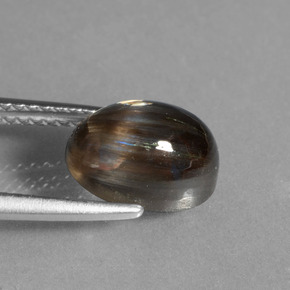 Escapolita Arcoíris colorido natural de 2.74 ct, Corte Óvalo, Transparente