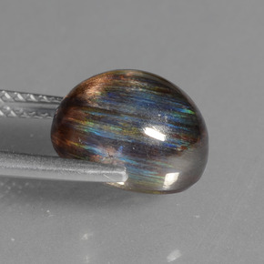 Escapolita multicolor natural de 4,52 ct, corte óvalo, transparente