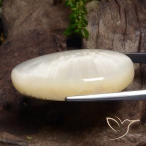 Escolecita Blanco natural de 63.74 ct, Elegante, Opaco