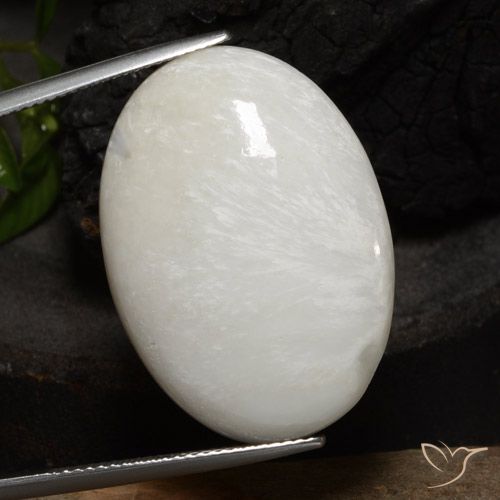 23.76ct Natural Blanco cálido Escolecita, Ovalada, Opaco