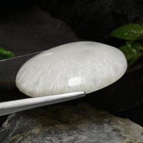 Escolecita Blanco natural de 29.57 ct, Corte Óvalo, Opaco