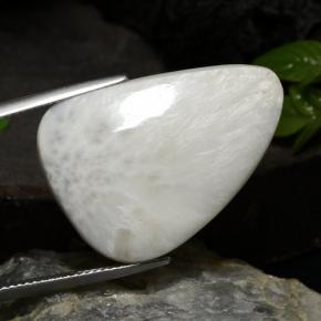 Scolecita blanco natural de 20,10 ct, forma elegante, opaco