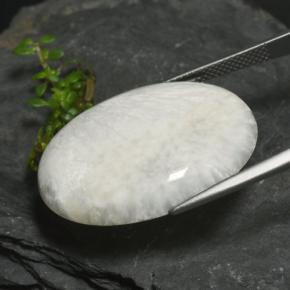 Escolecita Blanco grisáceo claro natural de 22.74 ct, Corte Óvalo, Opaco