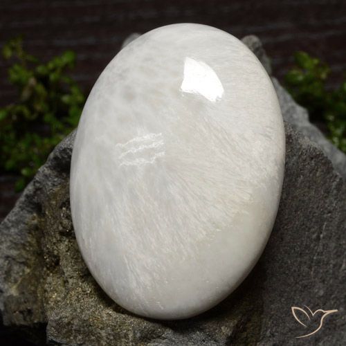 33.75ct Natural Blanco cálido Escolecita, Ovalada, Opaco
