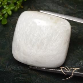 Escolecita Blanco claro natural de 27.96 ct, Forma Cojín, Opaco