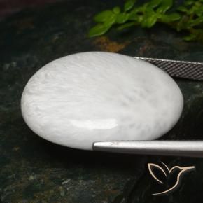 Escolecita Blanco claro natural de 25.71 ct, Ovalada, Opaco