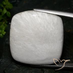 Escolecita Blanco cálido natural de 28.35 ct, Forma Cojín, Opaco