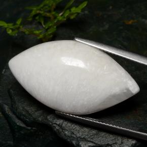 Scolecita blanco natural de 18,91 ct, marquesa, opaco