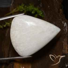 Escolecita Blanco claro natural de 26.24 ct, En forma de pera, Opaco