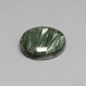 Serafinita Verde natural de 8.81 ct, Corte Óvalo, Opaco