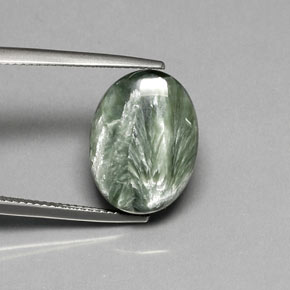 Serafinita verde natural de 8,92 ct, corte óvalo, opaco