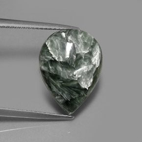 Serafinita verde natural de 7,89 ct, en forma de pera, opaco