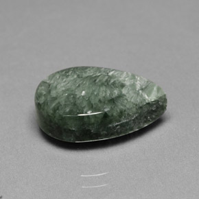 Serafinita verde natural de 8,49 ct, en forma de pera, opaco
