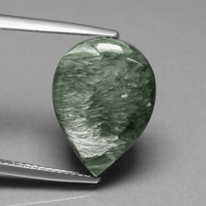 Serafinita verde natural de 8,49 ct, en forma de pera, opaco