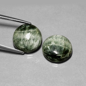 Gemas de Serafinita Verde natural de  ct, Corte Redondo, Opaco
